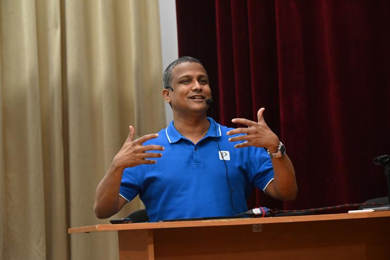 Dr. Mohd Azam